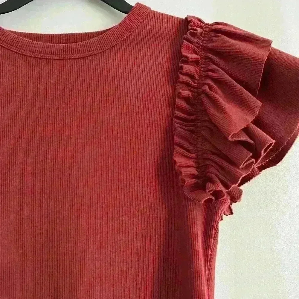 Express Terra Cotta Ribbed Ruffled Shoulder Tee - Picture 2 of 4